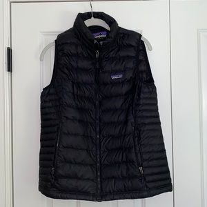 - black patagonia women’s vest - RESELLING